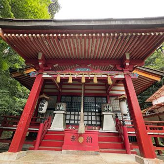 りっぱな神社です