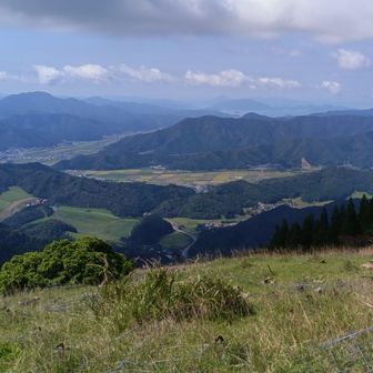 西方向の眺望👀
のどかな里山と田園風景に癒されます☺️