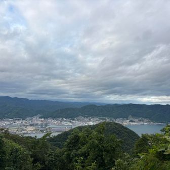 我がふるさとの三原市のまちなみ