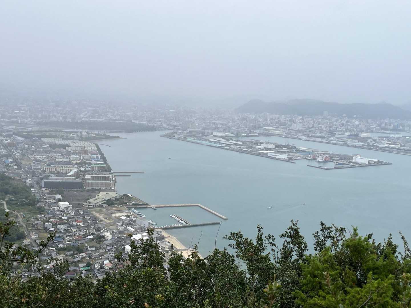 北嶺より高松市内を