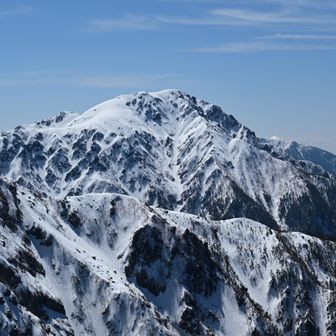 三ノ沢岳が近くなった
カッコイイ✨