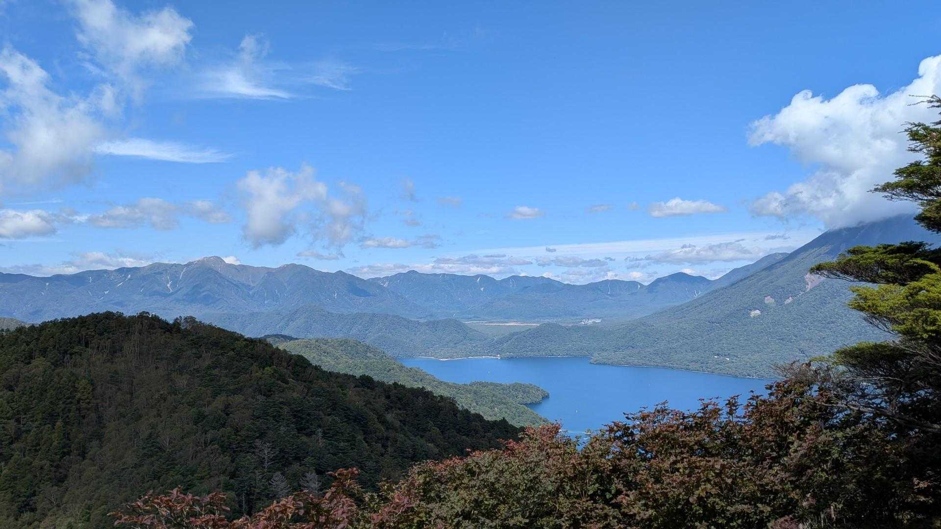 半月山登山口-半月峠-中禅寺山-阿世潟峠 往復コースの写真