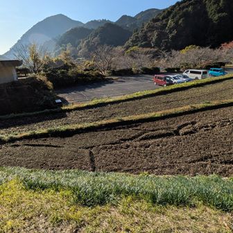 こっちがメイン🅿️　🚾あります！