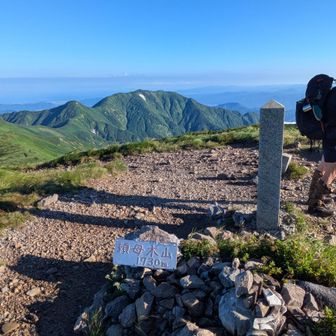 頼母木山山頂
