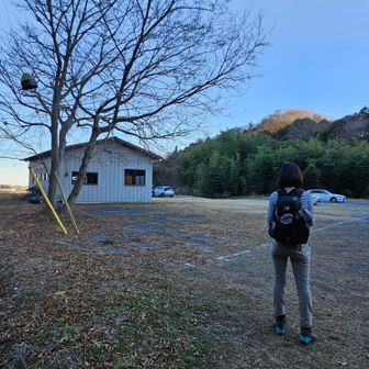 駐車場でお疲れサーン