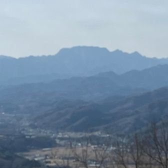 展望台から両神山