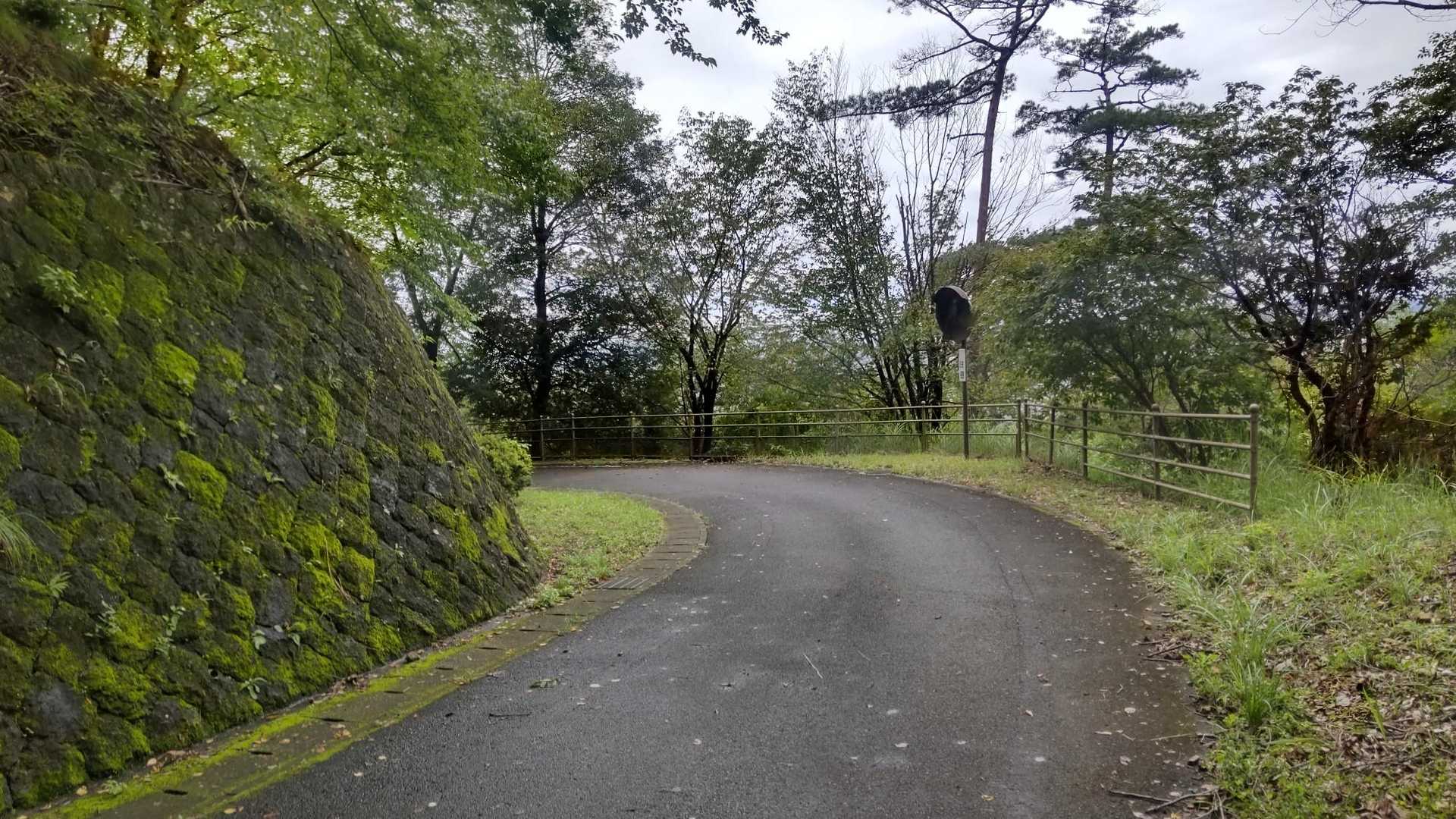 みかも山公園西口登山口 周回コースの写真