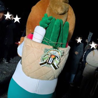 新城軽トラ市のﾏｽｺｯﾄｷｬﾗｸﾀｰだそう🐴