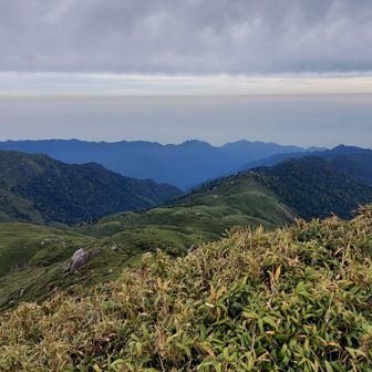宮ノ浦岳山頂からの眺め