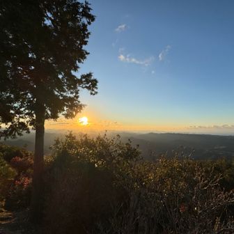 山頂の皆さんが下山してから、、、