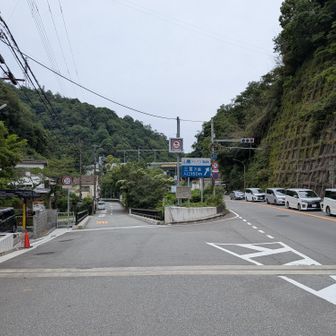 車進入禁止やから、はじめまして歩きました