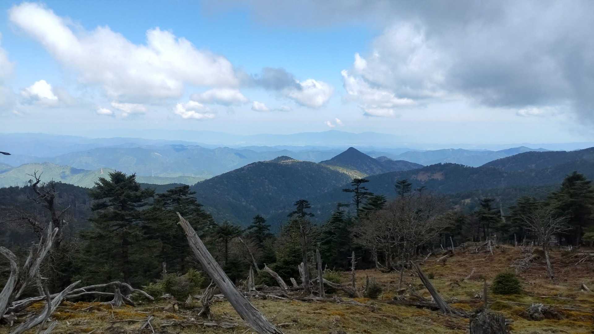 尖った山が頂仙山⛰️
あそこまで行きます🥾
