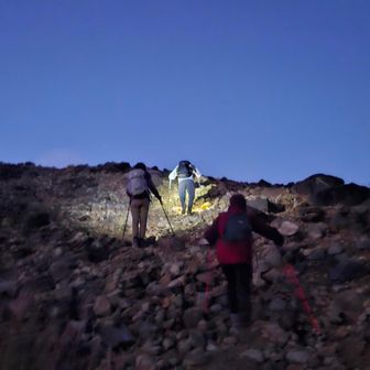 とりあえず目指すは、久住山の山頂