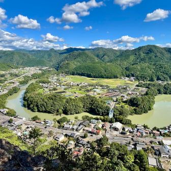 岐阜のグランドキャニオンです✨
抹茶ロールケーキの抹茶ソース添え😋