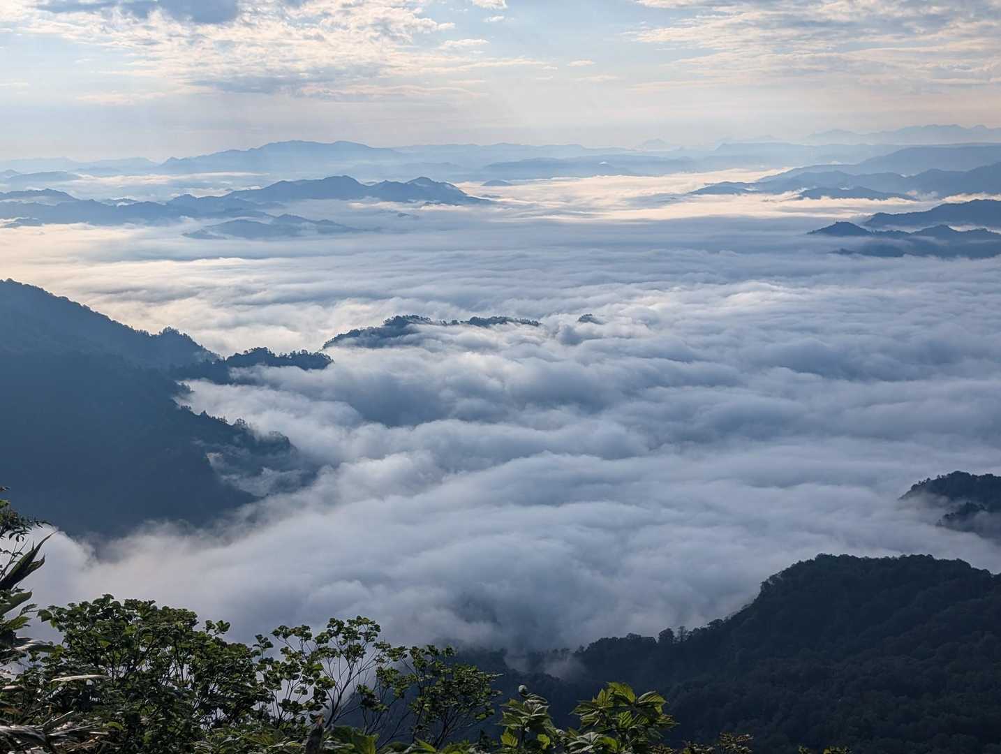 浅草岳六十里登山口-六十里越-マイクロ中継局-南岳-鬼が面 往復コースの写真