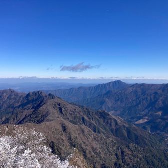 大障子岩・障子岩と傾山