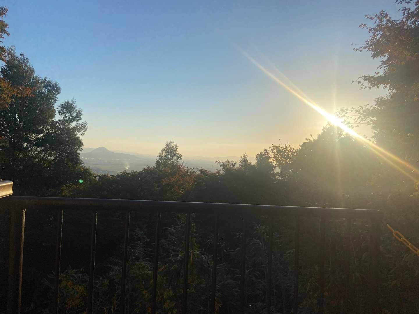 三上山と太陽☀️