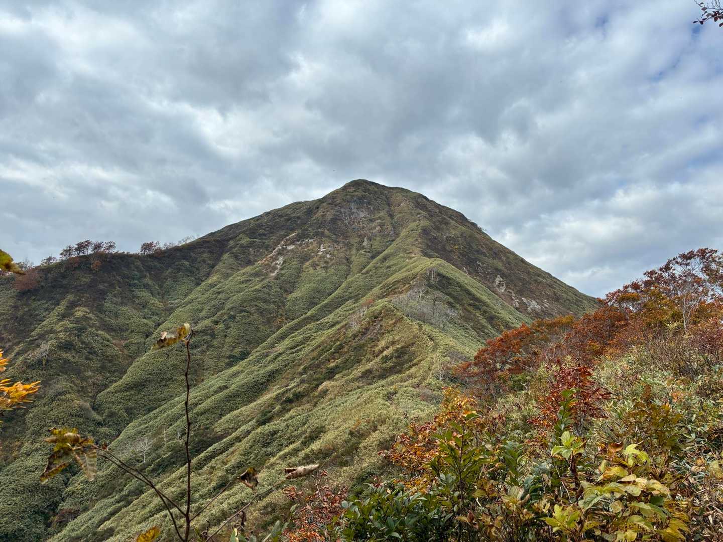 黒松内岳 往復コースの写真