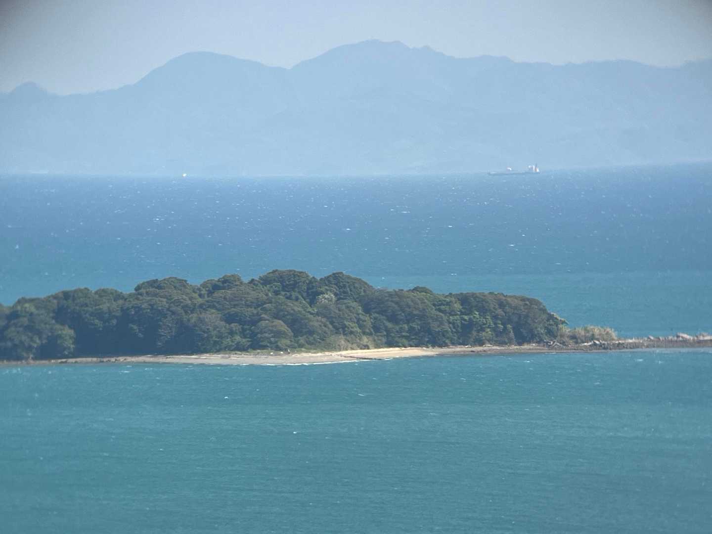 竹島と国東。