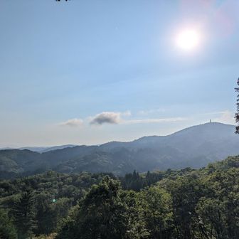 東方向👀
右手に焙烙山
