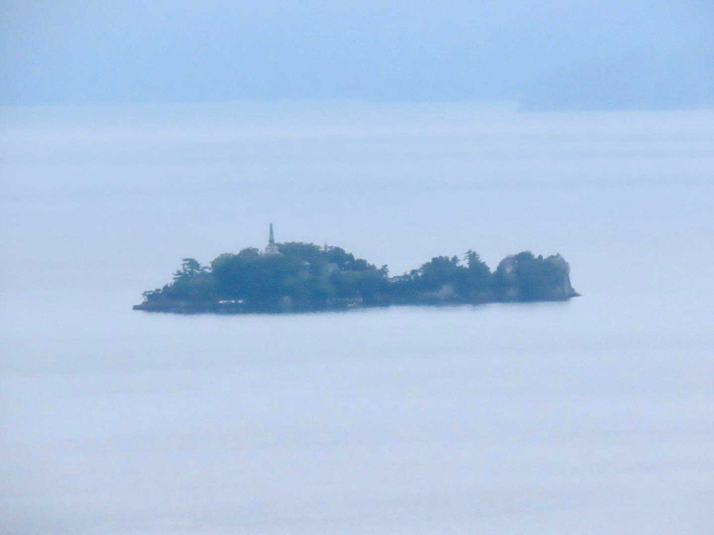 多景島アップ
