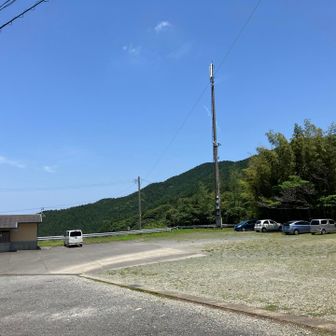 雷山観音の駐車場に戻ってきました。