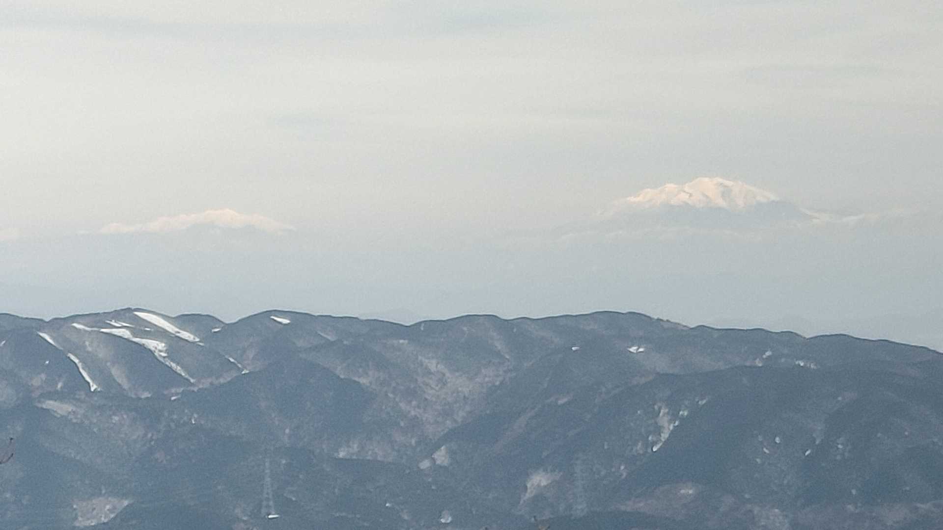 振り返ると御嶽山かな。
