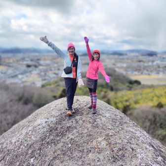 女明神　ポートレートモードで