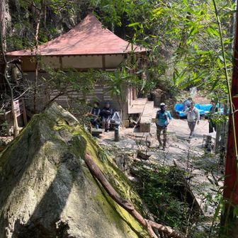 お馴染みのこちらから