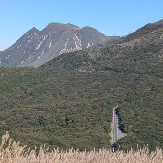 合頭山分岐点まで戻る
清々しい秋の空気を感じたハイキングでした