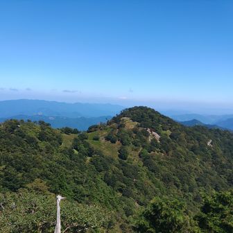 歩いてきた峰と南アルプス･富士山方面