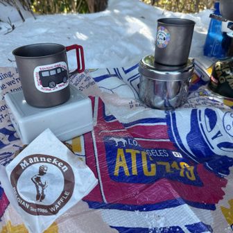 前日会社帰りに購入したマネケンの紅茶ワッフル