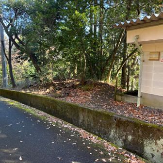 建物の横から下ります
そして