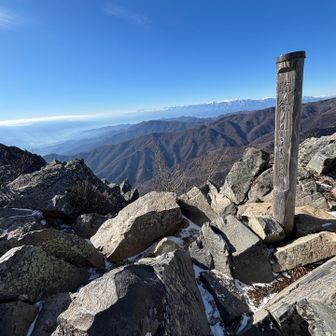 山梨百名山「乾徳山」でもあります♪
リピート3回目❤️