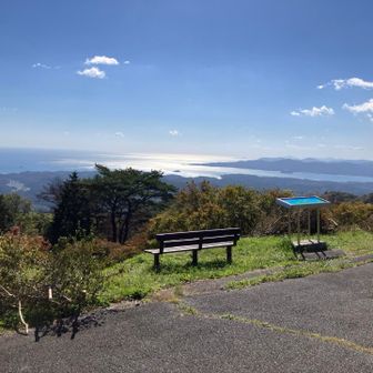 田束山　山頂付近から　展望