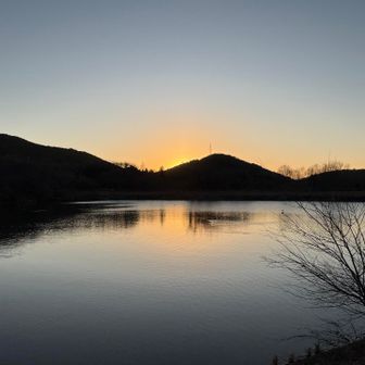 日が沈む🌆
日没前に下山完了🙆‍♀️
お疲れ様😊