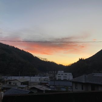 まもなく日の出