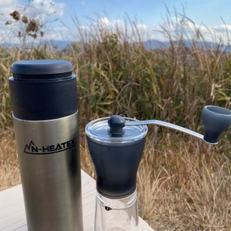 いつものマイボトル
山で挽くコーヒーが一番好き