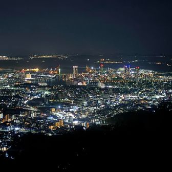 こちらが夜景
アイランドシティ方面