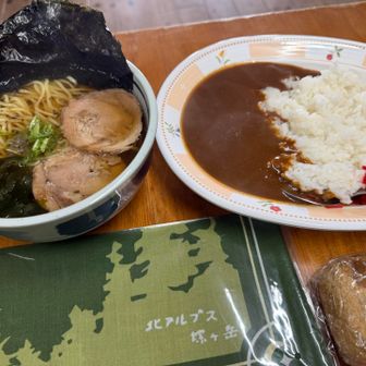 食欲満点。ご馳走様😋でしたぁ
おはぎもおいしかったですよぉ👍