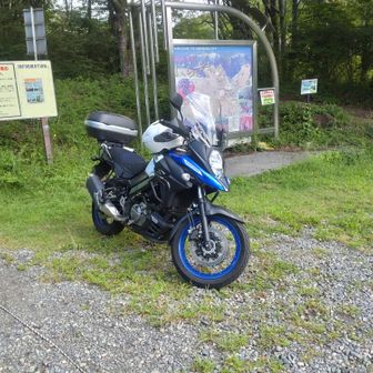帰還　
この後さっさと帰宅したのですが、甲府で33℃、笹子トンネルを抜けた瞬間に26℃になりまして　
トンネル一つでこんなに露骨に変わるか？