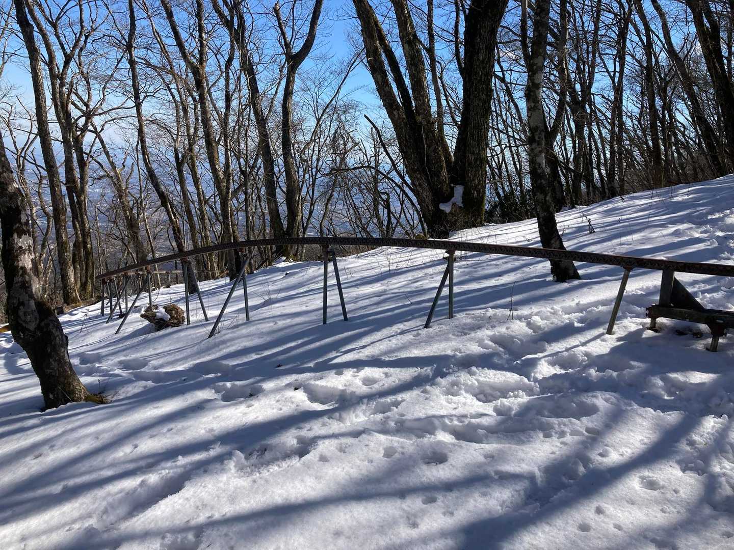 レール
