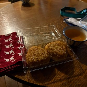 2日目天気が下り坂予報につき、出発を早める。朝食をおにぎりに変更。