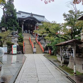 さて、登りますか…ややタイトな行程なので時間を気にし始める。
