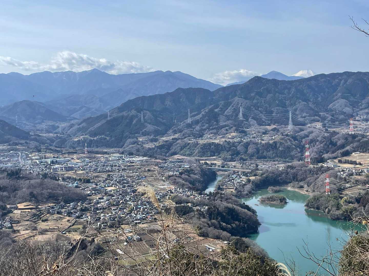 見晴台休憩所からの丹沢山系