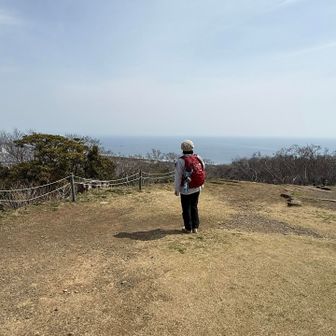 海が見えるこんな景色なんだー
この辺りは来たことなかった、、ていうか以前から夜しか来た事と無かったな🤔笑