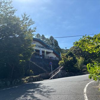 ゴール‼️今日も怪我なく無事で何よりでした♬
(-人-)謝謝