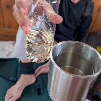 Hさんは水割りにしてました。
乾杯🥂です
