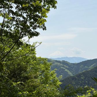 富士見台　うっすら富士山