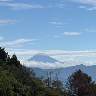富士山！
今日も大勢の人が山頂目指して頑張っているんだろうなぁ〜